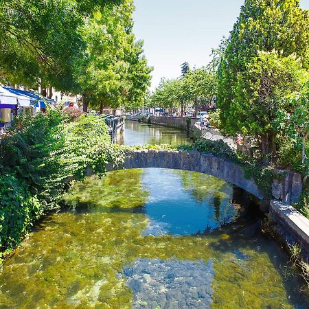 Gite De L'Olivier, Classe, Climatise, Jardin Avec Parking Gratuit Devant Le Logement Et A 5 Minutes Du Centre-Ville A Pied LʼIsle-sur-la-Sorgue Buitenkant foto